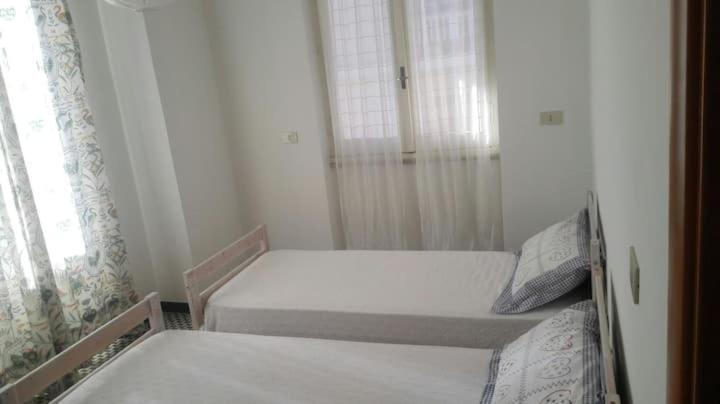 La casa di Ester Lavagna Esterno foto